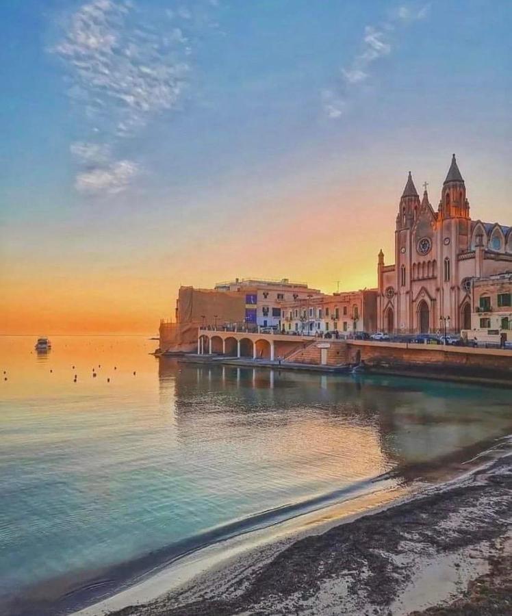 Balluta Bay Spacious Apt - 2Br سليمة المظهر الخارجي الصورة