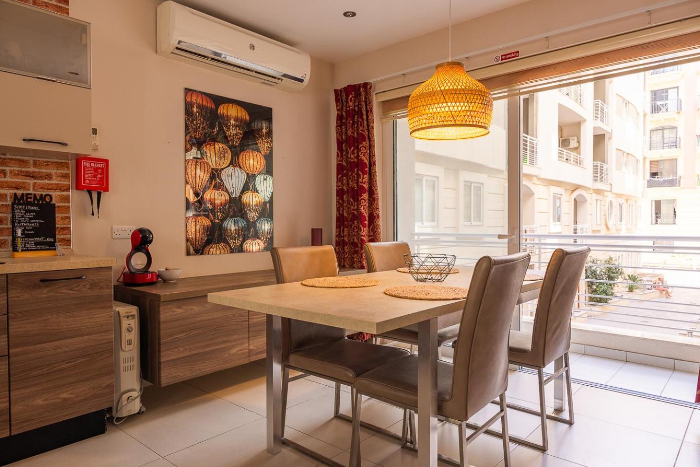 Balluta Bay Spacious Apt - 2Br سليمة المظهر الخارجي الصورة